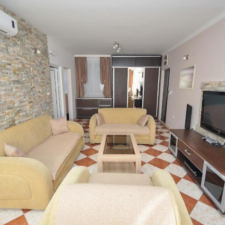 Ferienwohnung Fuer 4 Personen Ca 55 M In Budva, Adriakueste Montenegro Kueste Um Budva Kültér fotó